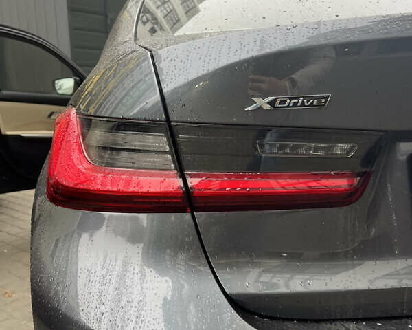 Серый БМВ 3 Серия, объемом двигателя 2 л и пробегом 82 тыс. км за 30000 $, фото 8 на Automoto.ua