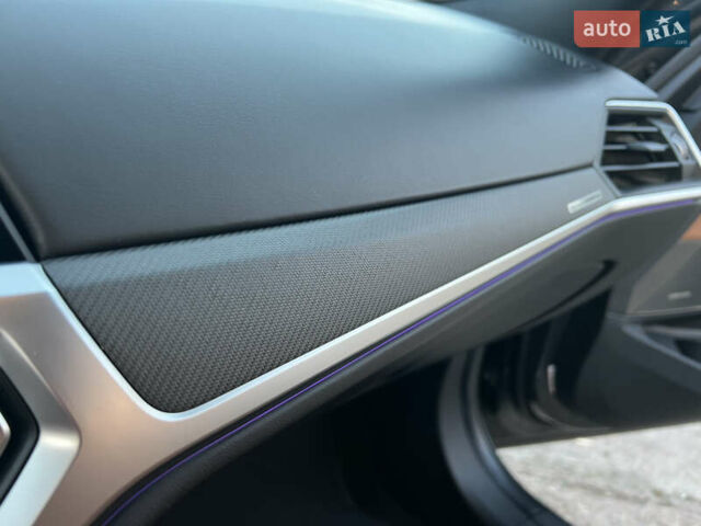 Серый БМВ 3 Серия, объемом двигателя 3 л и пробегом 77 тыс. км за 51000 $, фото 33 на Automoto.ua