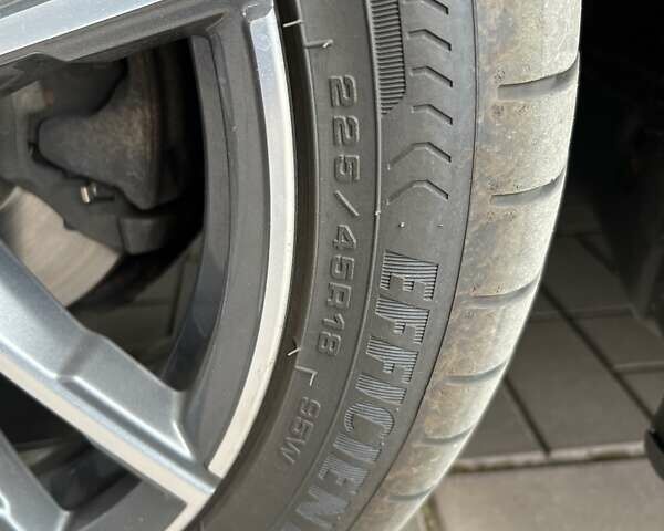 Серый БМВ 3 Серия, объемом двигателя 2 л и пробегом 22 тыс. км за 43326 $, фото 8 на Automoto.ua