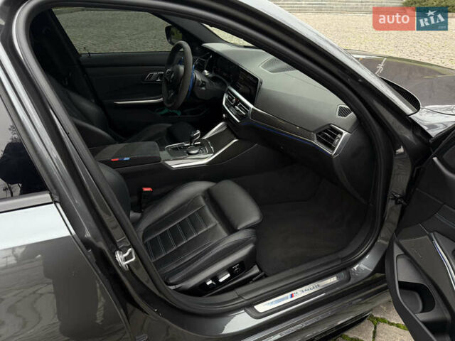 Сірий БМВ 3 Серія, об'ємом двигуна 3 л та пробігом 83 тис. км за 43000 $, фото 25 на Automoto.ua