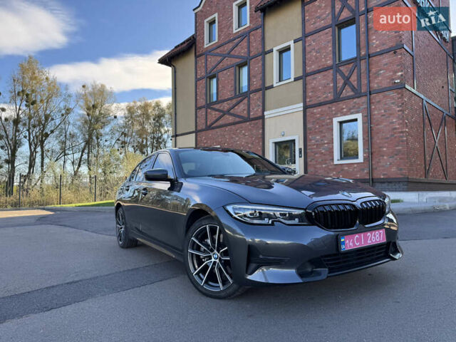 Серый БМВ 3 Серия, объемом двигателя 2 л и пробегом 140 тыс. км за 25800 $, фото 6 на Automoto.ua