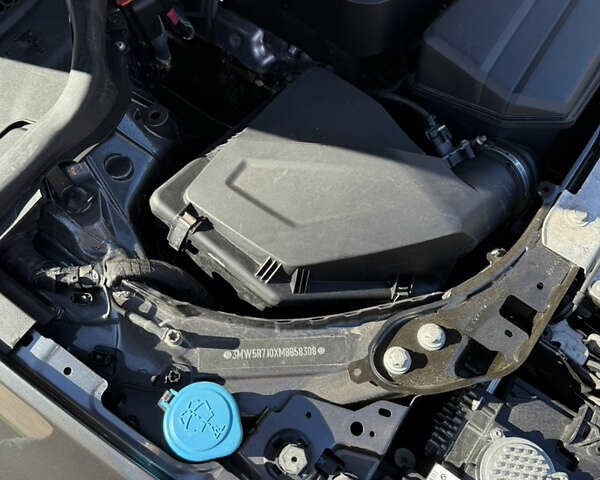 Серый БМВ 3 Серия, объемом двигателя 2 л и пробегом 109 тыс. км за 32800 $, фото 19 на Automoto.ua