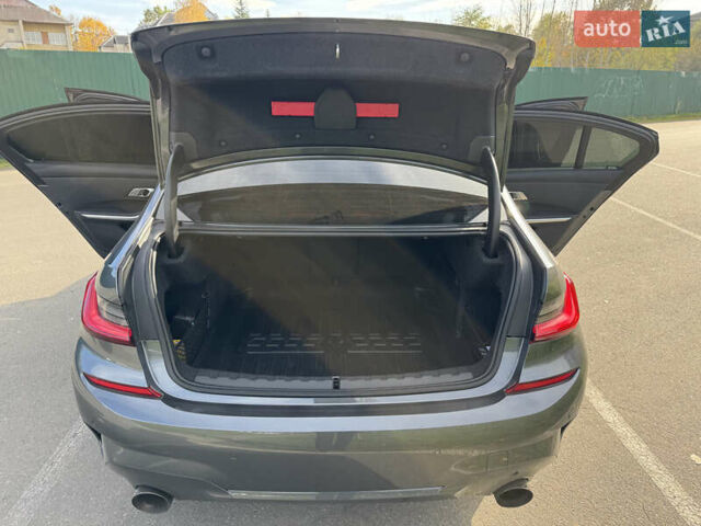 Серый БМВ 3 Серия, объемом двигателя 2 л и пробегом 65 тыс. км за 33900 $, фото 22 на Automoto.ua