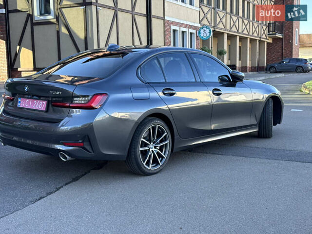 Серый БМВ 3 Серия, объемом двигателя 2 л и пробегом 140 тыс. км за 25800 $, фото 8 на Automoto.ua