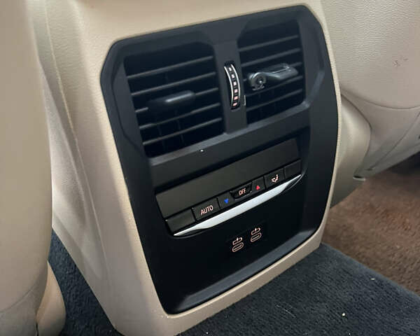 Серый БМВ 3 Серия, объемом двигателя 2 л и пробегом 82 тыс. км за 30000 $, фото 21 на Automoto.ua