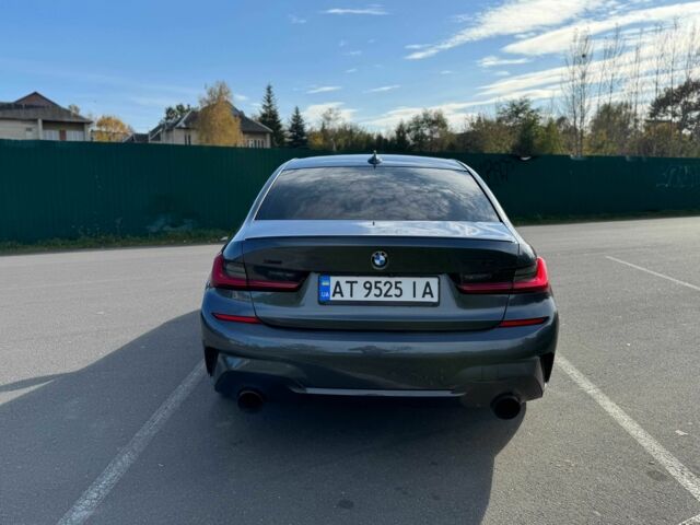 Серый БМВ 3 Серия, объемом двигателя 2 л и пробегом 65 тыс. км за 33900 $, фото 4 на Automoto.ua