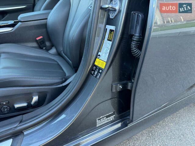 Серый БМВ 3 Серия, объемом двигателя 2 л и пробегом 140 тыс. км за 25800 $, фото 30 на Automoto.ua
