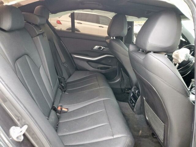 Сірий БМВ 3 Серія, об'ємом двигуна 2 л та пробігом 174 тис. км за 18600 $, фото 9 на Automoto.ua