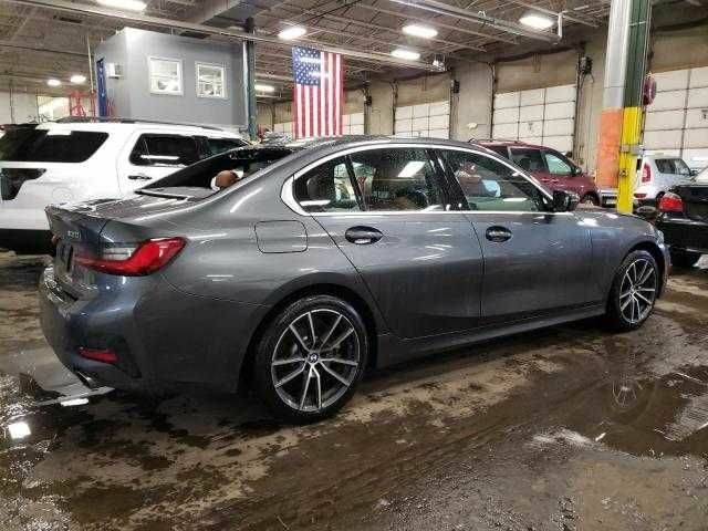 Серый БМВ 3 Серия, объемом двигателя 2 л и пробегом 10 тыс. км за 7500 $, фото 2 на Automoto.ua