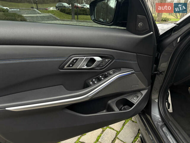 Сірий БМВ 3 Серія, об'ємом двигуна 3 л та пробігом 83 тис. км за 43000 $, фото 22 на Automoto.ua