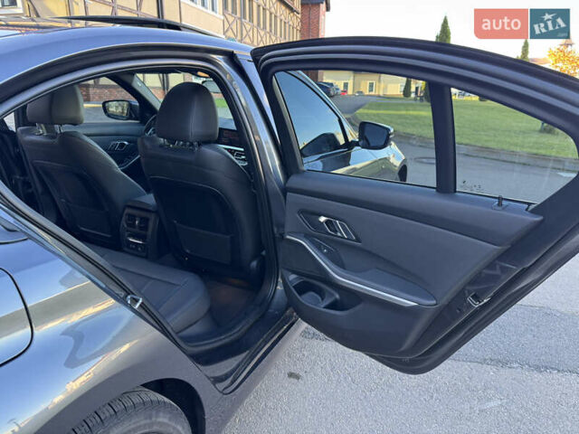 Серый БМВ 3 Серия, объемом двигателя 2 л и пробегом 140 тыс. км за 25800 $, фото 41 на Automoto.ua