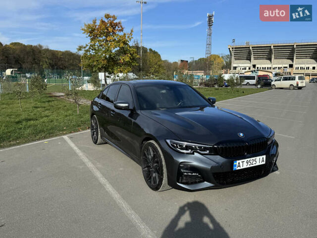 Серый БМВ 3 Серия, объемом двигателя 2 л и пробегом 65 тыс. км за 33900 $, фото 1 на Automoto.ua