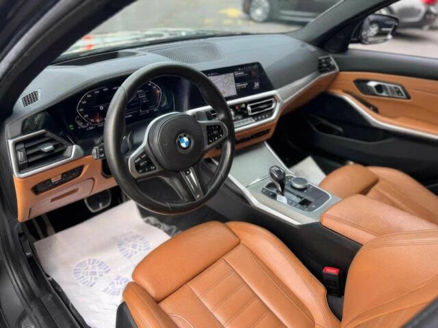 Серый БМВ 3 Серия, объемом двигателя 3 л и пробегом 29 тыс. км за 27500 $, фото 8 на Automoto.ua