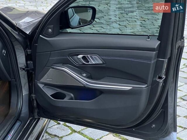 Сірий БМВ 3 Серія, об'ємом двигуна 3 л та пробігом 68 тис. км за 57000 $, фото 17 на Automoto.ua
