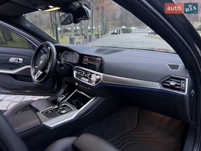 Сірий БМВ 3 Серія, об'ємом двигуна 3 л та пробігом 68 тис. км за 57000 $, фото 18 на Automoto.ua