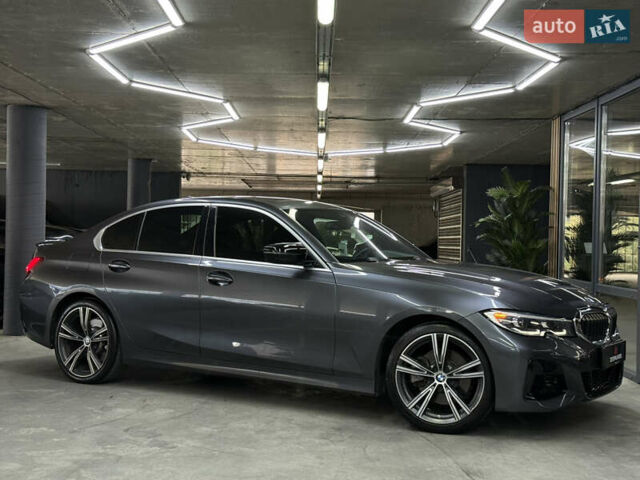 Серый БМВ 3 Серия, объемом двигателя 2 л и пробегом 120 тыс. км за 28900 $, фото 1 на Automoto.ua