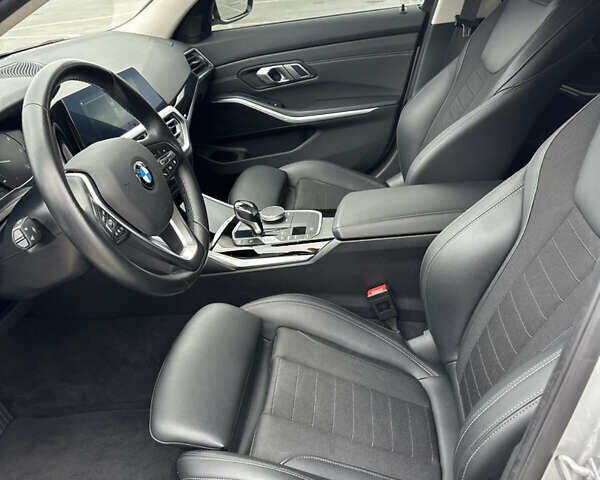 Сірий БМВ 3 Серія, об'ємом двигуна 2 л та пробігом 69 тис. км за 30700 $, фото 15 на Automoto.ua