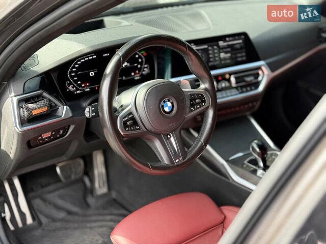 Сірий БМВ 3 Серія, об'ємом двигуна 3 л та пробігом 55 тис. км за 45000 $, фото 41 на Automoto.ua