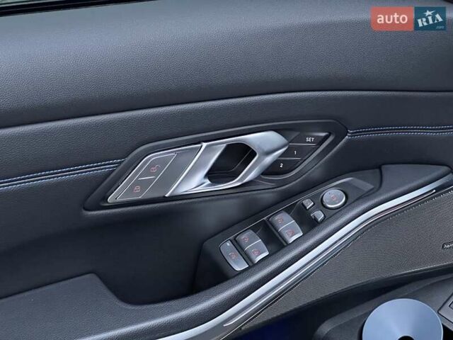 Сірий БМВ 3 Серія, об'ємом двигуна 3 л та пробігом 68 тис. км за 57000 $, фото 29 на Automoto.ua