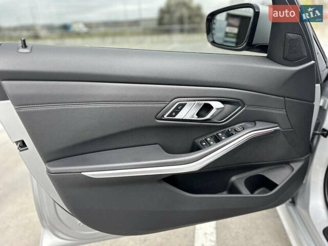 Сірий БМВ 3 Серія, об'ємом двигуна 2 л та пробігом 69 тис. км за 30700 $, фото 18 на Automoto.ua