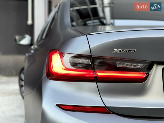 БМВ 3 Серія 2021 у Києві на Automoto.ua Сірий БМВ 3 Серія, об'ємом двигуна 3 л та пробігом 72 тис. км за 51950 $, фото 27 на Automoto.ua