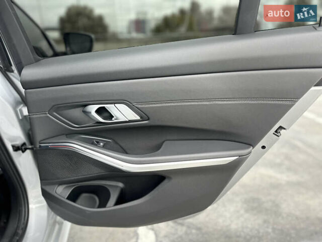 Сірий БМВ 3 Серія, об'ємом двигуна 2 л та пробігом 69 тис. км за 30700 $, фото 30 на Automoto.ua