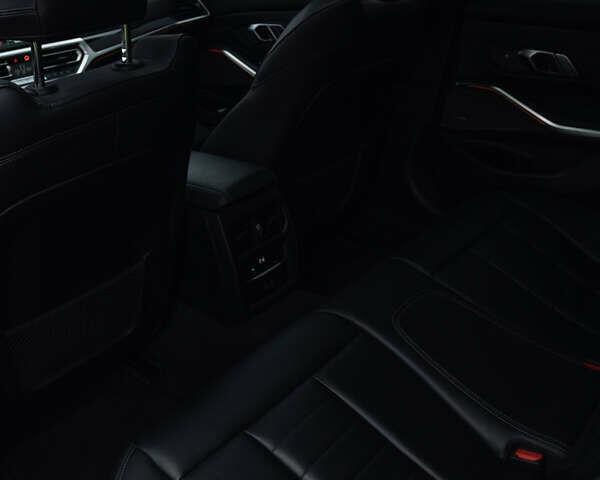 Сірий БМВ 3 Серія, об'ємом двигуна 2 л та пробігом 83 тис. км за 33000 $, фото 15 на Automoto.ua