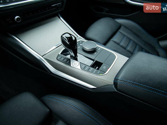 Серый БМВ 3 Серия, объемом двигателя 3 л и пробегом 49 тыс. км за 59000 $, фото 30 на Automoto.ua