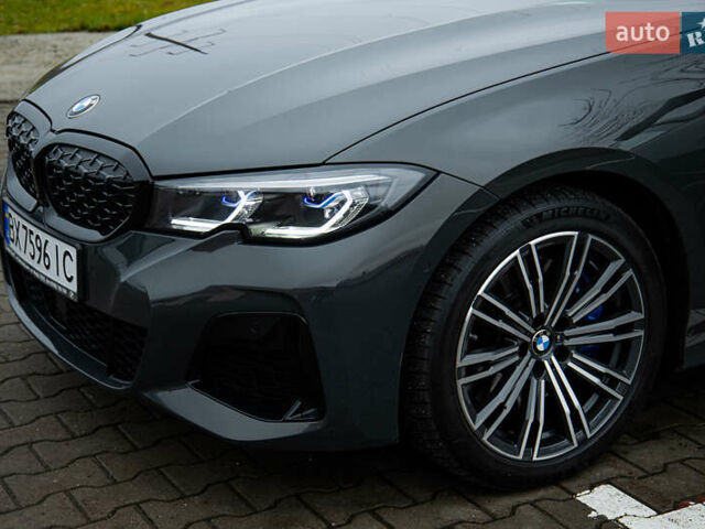 Серый БМВ 3 Серия, объемом двигателя 3 л и пробегом 49 тыс. км за 59000 $, фото 40 на Automoto.ua