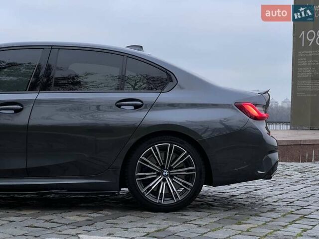 Сірий БМВ 3 Серія, об'ємом двигуна 3 л та пробігом 68 тис. км за 57000 $, фото 41 на Automoto.ua