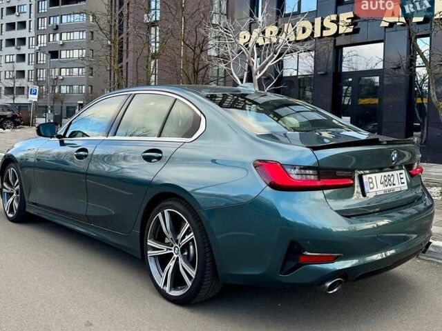 Серый БМВ 3 Серия, объемом двигателя 2 л и пробегом 41 тыс. км за 31400 $, фото 6 на Automoto.ua