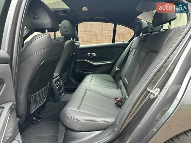 БМВ 3 Серія 2021 у Львові на Automoto.ua Сірий БМВ 3 Серія, об'ємом двигуна 0 л та пробігом 44 тис. км за 11800 $, фото 17 на Automoto.ua