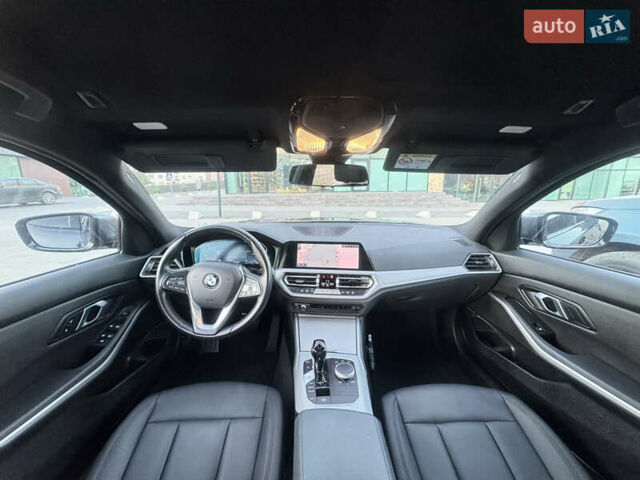 БМВ 3 Серія 2021 у Хмельницькому на Automoto.ua Сірий БМВ 3 Серія, об'ємом двигуна 2 л та пробігом 198 тис. км за 26500 $, фото 9 на Automoto.ua