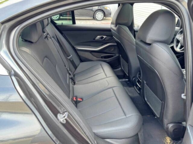 БМВ 3 Серія 2021 у Вінниці на Automoto.ua Сірий БМВ 3 Серія, об'ємом двигуна 2 л та пробігом 21 тис. км за 36000 $, фото 11 на Automoto.ua