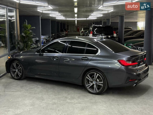 Серый БМВ 3 Серия, объемом двигателя 2 л и пробегом 120 тыс. км за 28900 $, фото 8 на Automoto.ua