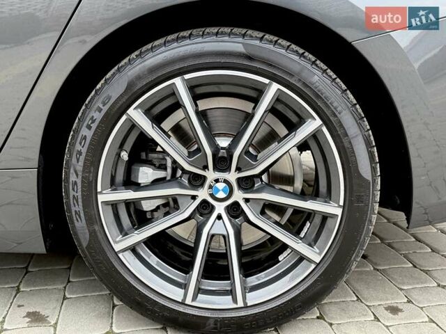 Серый БМВ 3 Серия, объемом двигателя 2 л и пробегом 67 тыс. км за 28500 $, фото 13 на Automoto.ua