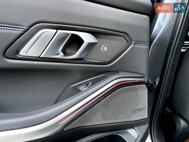 БМВ 3 Серія 2021 у Києві на Automoto.ua Сірий БМВ 3 Серія, об'ємом двигуна 3 л та пробігом 72 тис. км за 51950 $, фото 41 на Automoto.ua