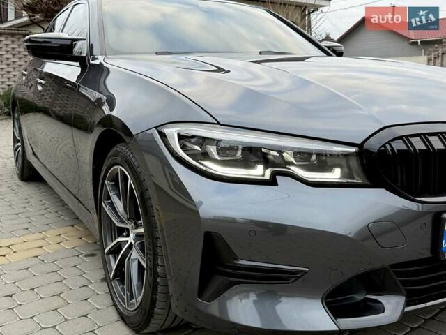 Серый БМВ 3 Серия, объемом двигателя 2 л и пробегом 67 тыс. км за 28500 $, фото 8 на Automoto.ua