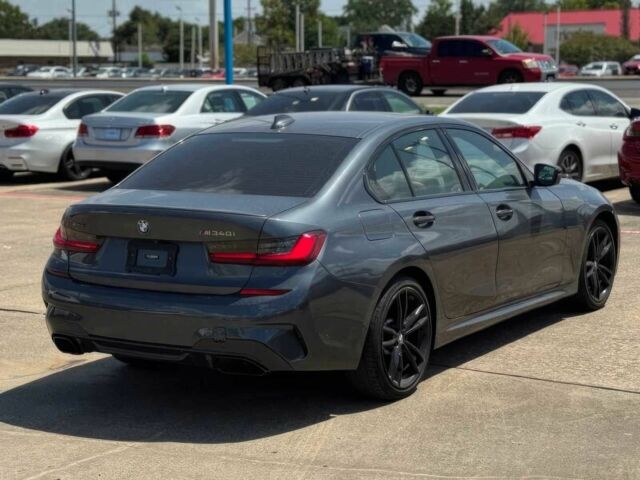 Серый БМВ 3 Серия, объемом двигателя 3 л и пробегом 14 тыс. км за 24000 $, фото 4 на Automoto.ua