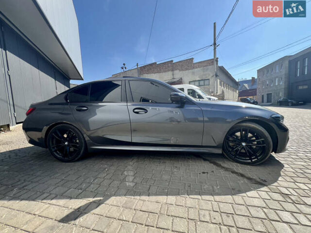 Серый БМВ 3 Серия, объемом двигателя 2 л и пробегом 135 тыс. км за 29090 $, фото 2 на Automoto.ua