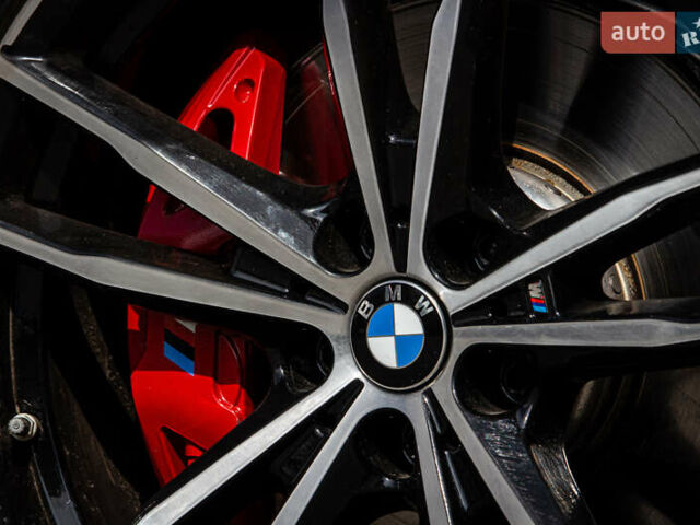 Серый БМВ 3 Серия, объемом двигателя 2 л и пробегом 35 тыс. км за 43900 $, фото 32 на Automoto.ua