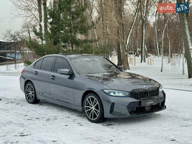 Серый БМВ 3 Серия, объемом двигателя 2 л и пробегом 44 тыс. км за 29999 $, фото 2 на Automoto.ua