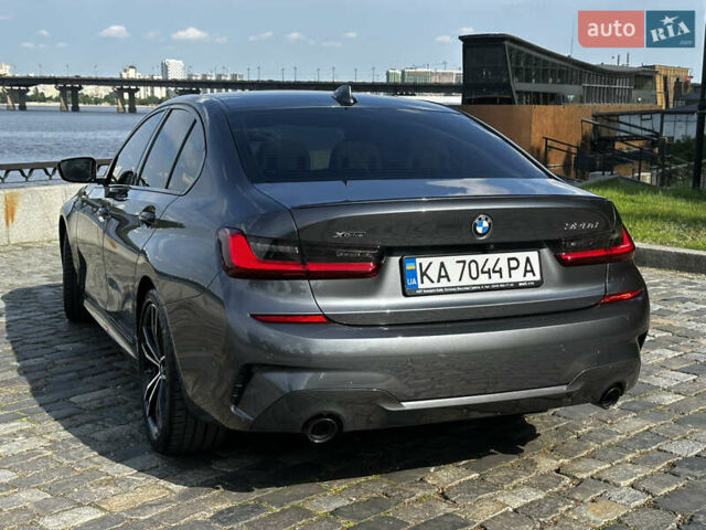 Серый БМВ 3 Серия, объемом двигателя 2 л и пробегом 4 тыс. км за 48900 $, фото 11 на Automoto.ua