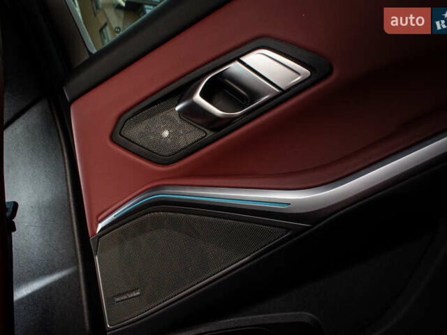 Серый БМВ 3 Серия, объемом двигателя 2 л и пробегом 35 тыс. км за 43900 $, фото 64 на Automoto.ua