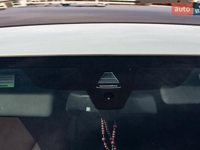 Серый БМВ 3 Серия, объемом двигателя 2 л и пробегом 35 тыс. км за 43900 $, фото 29 на Automoto.ua