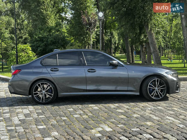 Серый БМВ 3 Серия, объемом двигателя 2 л и пробегом 4 тыс. км за 48900 $, фото 14 на Automoto.ua