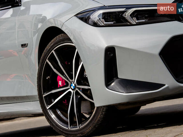 Серый БМВ 3 Серия, объемом двигателя 2 л и пробегом 35 тыс. км за 43900 $, фото 5 на Automoto.ua