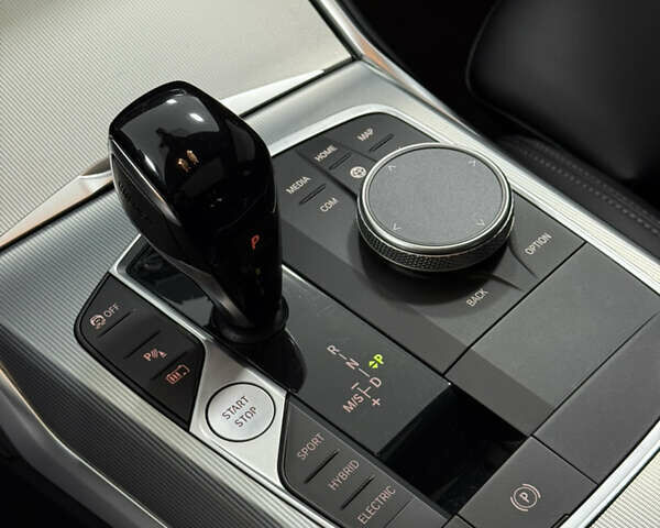 Серый БМВ 3 Серия, объемом двигателя 2 л и пробегом 49 тыс. км за 32900 $, фото 13 на Automoto.ua