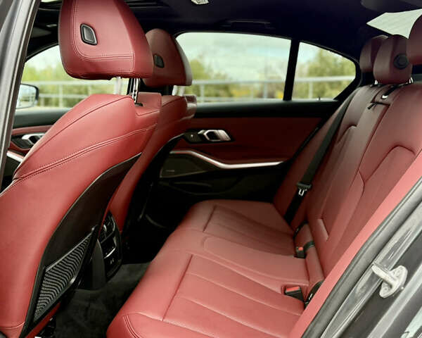 Серый БМВ 3 Серия, объемом двигателя 0 л и пробегом 46 тыс. км за 43000 $, фото 13 на Automoto.ua