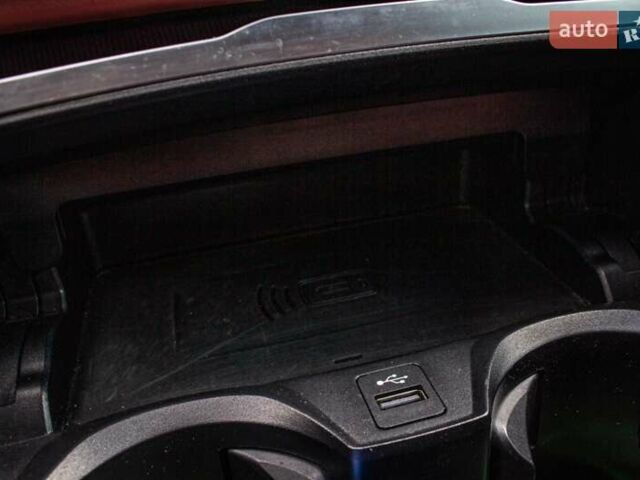 Серый БМВ 3 Серия, объемом двигателя 2 л и пробегом 35 тыс. км за 43900 $, фото 48 на Automoto.ua